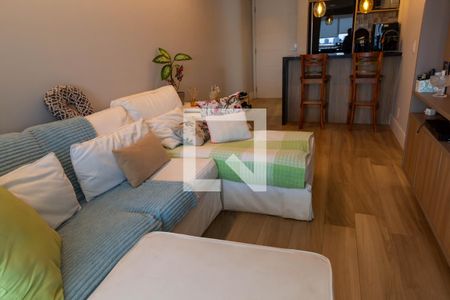 Sala de apartamento à venda com 2 quartos, 68m² em Vila Ipojuca, São Paulo