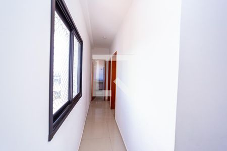 Corredor de apartamento para alugar com 2 quartos, 51m² em Parque Boturussu, São Paulo