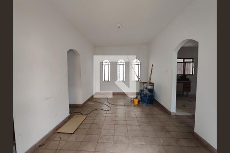 Sala de casa para alugar com 3 quartos, 258m² em Parque Dourado, Ferraz de Vasconcelos