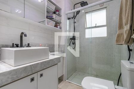 Apartamento à venda com 240m², 3 quartos e 2 vagas Apartamento à venda com 240m², 3 quartos e 2 vagasBanheiro da Suíte