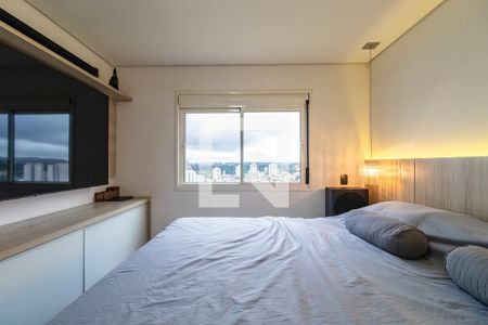 Apartamento à venda com 240m², 3 quartos e 2 vagas Apartamento à venda com 240m², 3 quartos e 2 vagasSuíte