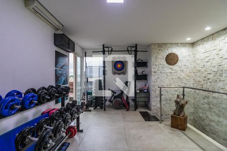 Apartamento à venda com 240m², 3 quartos e 2 vagas Apartamento à venda com 240m², 3 quartos e 2 vagasAcademia Privativa