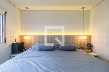 Apartamento à venda com 240m², 3 quartos e 2 vagas Apartamento à venda com 240m², 3 quartos e 2 vagasSuíte