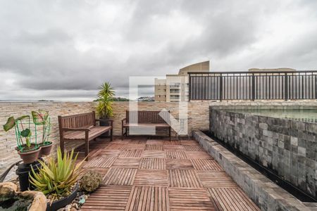 Apartamento à venda com 240m², 3 quartos e 2 vagas Apartamento à venda com 240m², 3 quartos e 2 vagasÁrea Gourmet