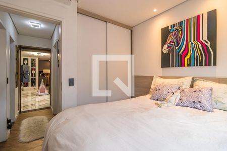 Apartamento à venda com 240m², 3 quartos e 2 vagas Apartamento à venda com 240m², 3 quartos e 2 vagasQuarto 2