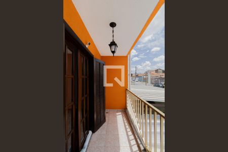 Casa à venda com 120m², 3 quartos e 2 vagas Casa à venda com 120m², 3 quartos e 2 vagasVaranda Suíte 3