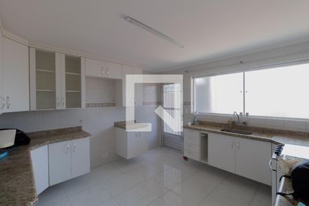 Casa à venda com 120m², 3 quartos e 2 vagas Casa à venda com 120m², 3 quartos e 2 vagasCozinha