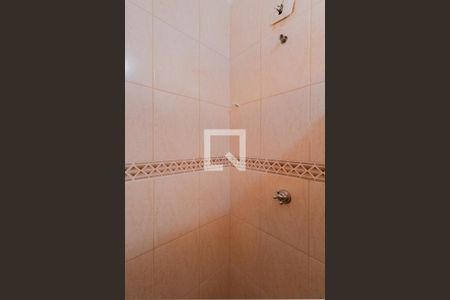 Casa à venda com 120m², 3 quartos e 2 vagas Casa à venda com 120m², 3 quartos e 2 vagasBanheiro Suíte 2