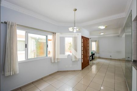 Sala de casa de condomínio para alugar com 3 quartos, 240m² em Vila Sao Judas Tadeu, Guarulhos