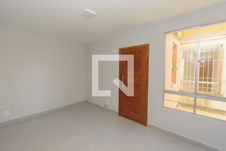 sala de apartamento à venda com 2 quartos, 45m² em Centro, Contagem