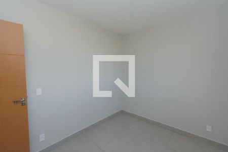 quarto 1 de apartamento à venda com 2 quartos, 45m² em Centro, Contagem