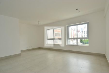 Sala de apartamento à venda com 1 quarto, 42m² em Lourdes, Belo Horizonte