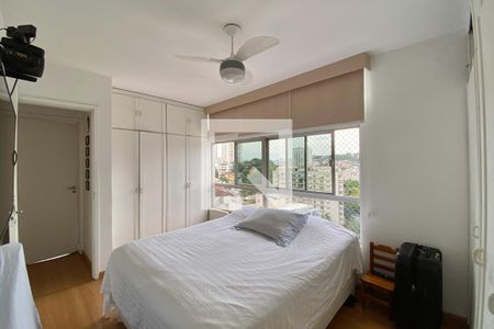 Quarto 2 - Suíte de apartamento à venda com 3 quartos, 130m² em Laranjeiras, Rio de Janeiro