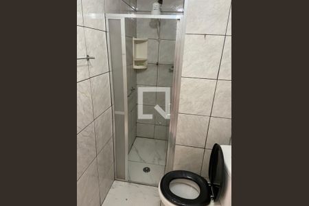 Banheiro de casa de condomínio para alugar com 2 quartos, 50m² em Lins de Vasconcelos, Rio de Janeiro