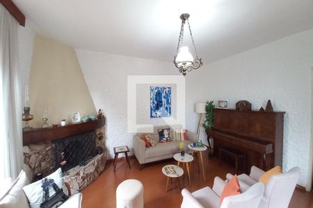 Sala de casa para alugar com 4 quartos, 247m² em Vila Georgina, Campinas