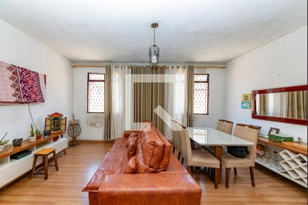 Sala de apartamento para alugar com 3 quartos, 92m² em Madre Gertrudes, Belo Horizonte