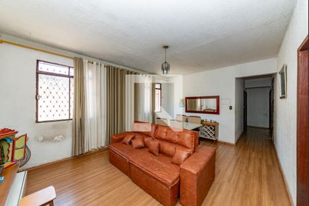 Sala de apartamento para alugar com 3 quartos, 92m² em Madre Gertrudes, Belo Horizonte