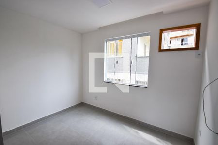 Sala de apartamento para alugar com 2 quartos, 48m² em Abolição, Rio de Janeiro