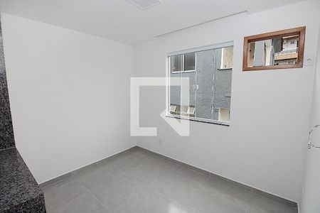 Sala de apartamento para alugar com 2 quartos, 48m² em Abolição, Rio de Janeiro