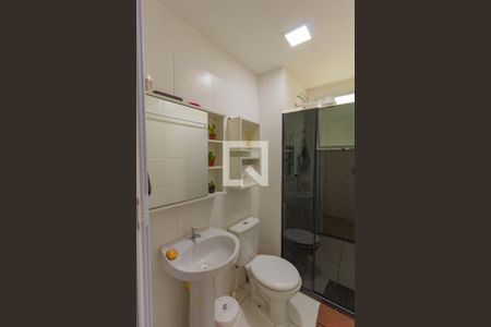 Banheiro de apartamento para alugar com 2 quartos, 42m² em Mato Grande, Canoas