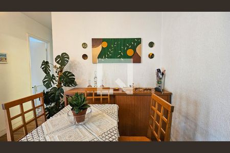 Sala de apartamento para alugar com 3 quartos, 74m² em Vila Sofia, São Paulo