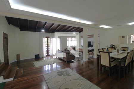 Sala de casa à venda com 3 quartos, 300m² em Veleiros, São Paulo