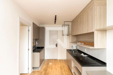 Sala/ Cozinha de apartamento à venda com 1 quarto, 28m² em Campo Belo, São Paulo