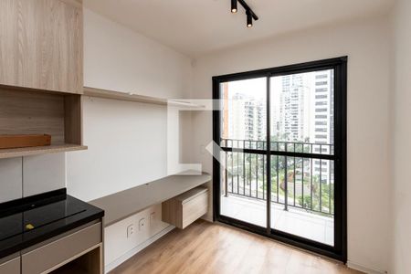 Sala/ Cozinha de apartamento à venda com 1 quarto, 28m² em Campo Belo, São Paulo