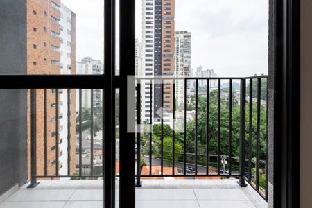 Varanda de apartamento à venda com 1 quarto, 28m² em Campo Belo, São Paulo