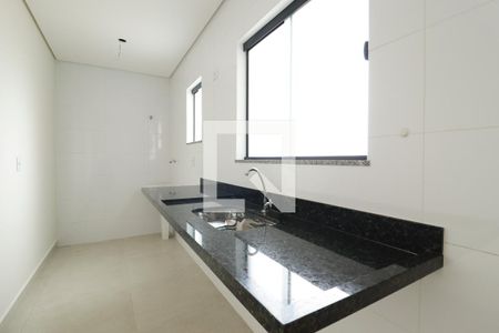 Apartamento à venda com 59m², 2 quartos e 1 vaga Apartamento à venda com 59m², 2 quartos e 1 vagaCozinha e Área de Serviço