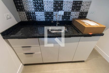 Sala/Cozinha de apartamento para alugar com 1 quarto, 33m² em Portão, Curitiba