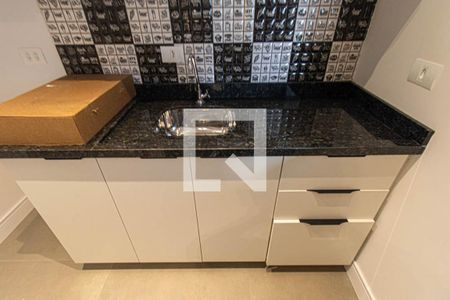 Sala/Cozinha de apartamento para alugar com 1 quarto, 33m² em Portão, Curitiba