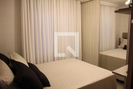 Quarto 2 de apartamento à venda com 2 quartos, 50m² em Flamengo, Contagem