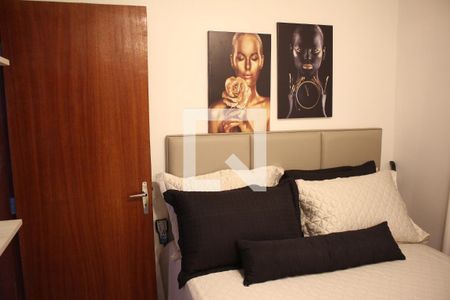 Quarto 2 de apartamento à venda com 2 quartos, 50m² em Flamengo, Contagem