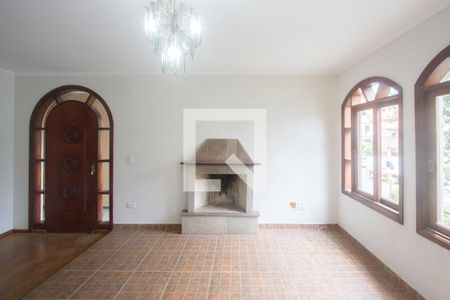 Sala de casa de condomínio para alugar com 3 quartos, 260m² em Jardim Monte Azul, São Paulo