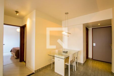 Sala de apartamento para alugar com 2 quartos, 70m² em Jardim Bela Vista, Santo André