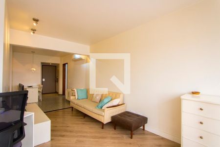 Sala de apartamento para alugar com 2 quartos, 70m² em Jardim Bela Vista, Santo André