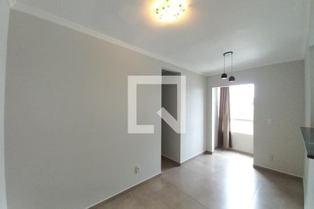 Sala de apartamento para alugar com 3 quartos, 65m² em Jardim Anton Von Zuben, Campinas