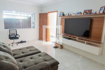 Sala de casa à venda com 5 quartos, 172m² em Parque Sao Domingos, São Paulo