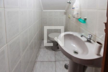 Lavabo de casa de condomínio para alugar com 2 quartos, 96m² em Chácara Mafalda, São Paulo