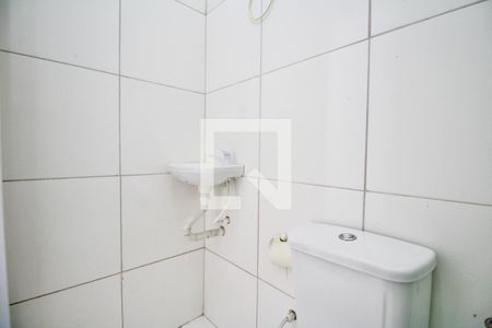 Banheiro de kitnet/studio para alugar com 0 quarto, 50m² em Nazaré, Salvador