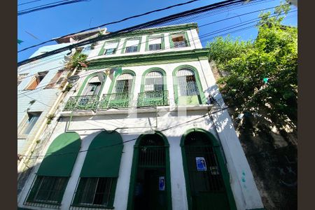 Fachada de kitnet/studio para alugar com 0 quarto, 50m² em Nazaré, Salvador