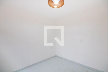 Quarto de casa para alugar com 1 quarto, 70m² em Umuarama, Osasco