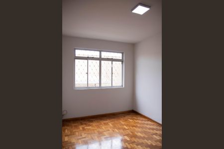 Sala de apartamento para alugar com 3 quartos, 90m² em Carlos Prates, Belo Horizonte