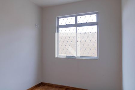 Quarto 1 de apartamento para alugar com 3 quartos, 90m² em Carlos Prates, Belo Horizonte