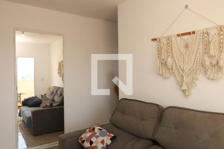 Sala de apartamento para alugar com 2 quartos, 70m² em Vila Jacuí, São Paulo