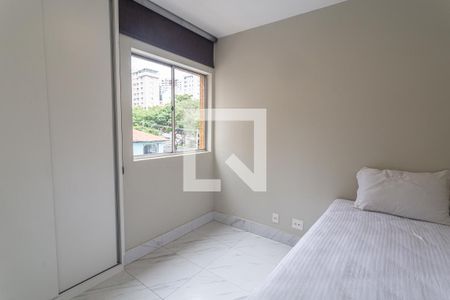 Quarto 2 de apartamento para alugar com 2 quartos, 72m² em Funcionários, Belo Horizonte