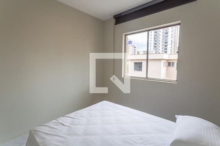 Quarto 1 de apartamento para alugar com 2 quartos, 72m² em Funcionários, Belo Horizonte