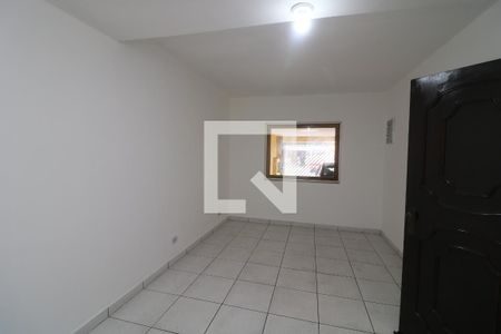 Sala de casa para alugar com 3 quartos, 120m² em Vila Antonieta, São Paulo