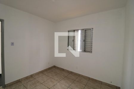 Quarto de casa para alugar com 3 quartos, 120m² em Vila Antonieta, São Paulo